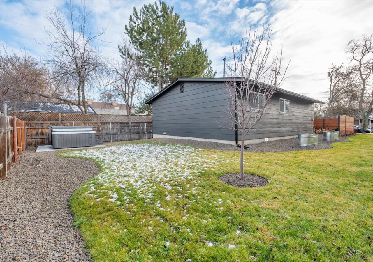 Mid Century Modern Boise-River Bungalow W/ Hot Tub Exteriér fotografie